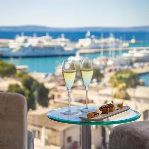 Otel Luxe, Split
